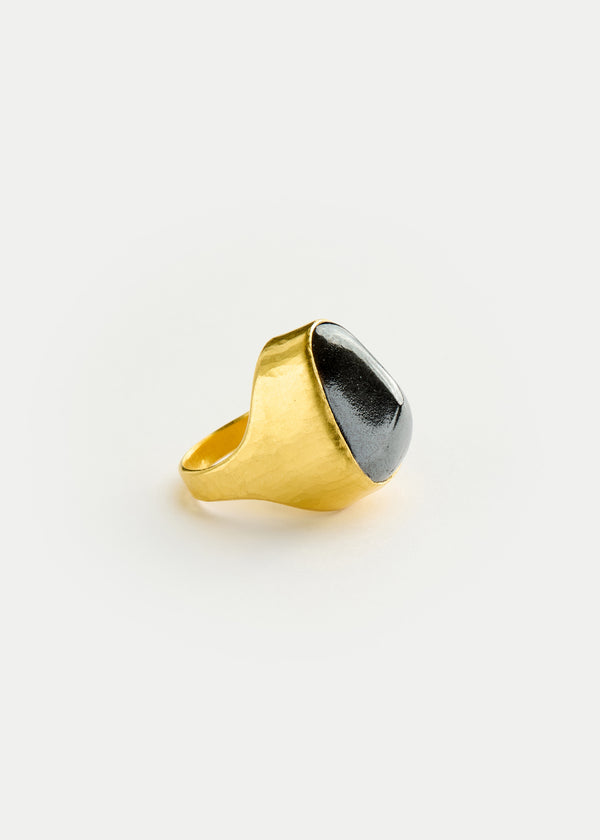 Pippa Small 22kt Gold Night Hematite Tibetan Ring