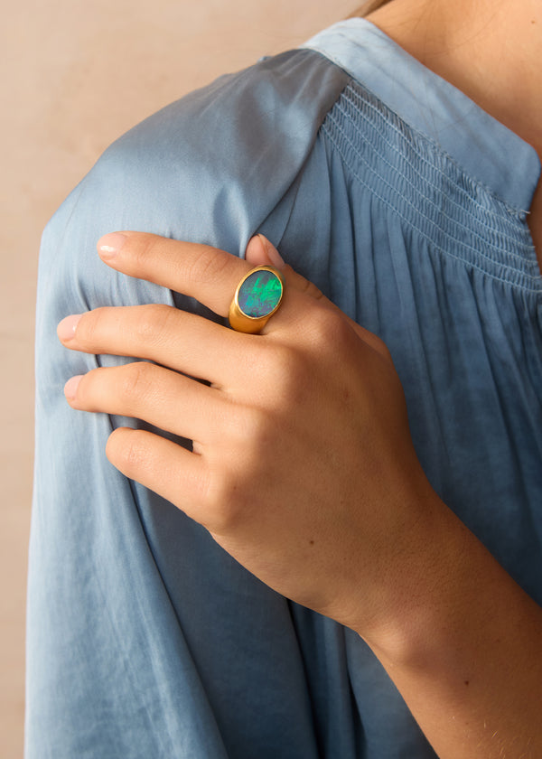 Pippa Small 22kt Gold Opal Ring