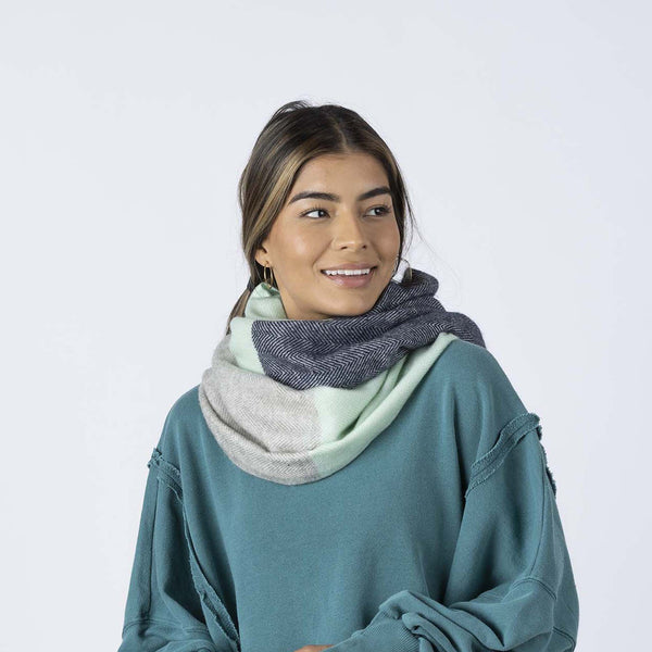 Pistil Kin Scarf Mint