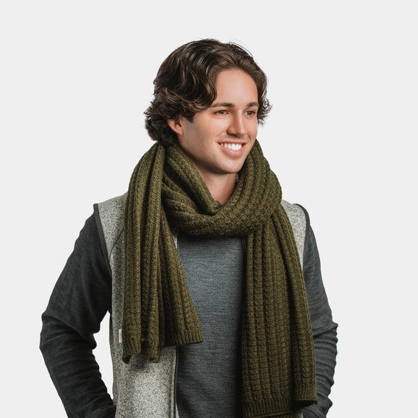 Pistil Wade Scarf Olive