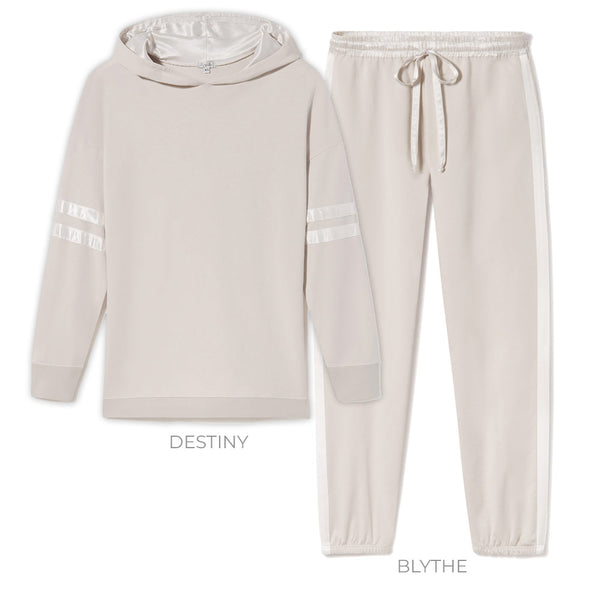 Pj Harlow Sale: Destiny / Blythe Set Jackets And Robes