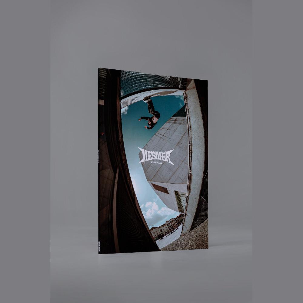 playlife Mesmer Book Portugal MESMER - Aggressive Accessories