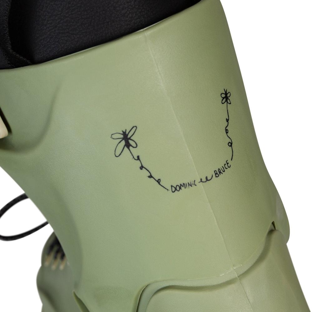 Playlife Mesmer Throne Dominic Bruce Pro MESMER