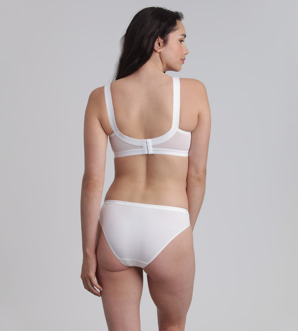 Playtex Non-wired Bra In White Cross Your Heart 165