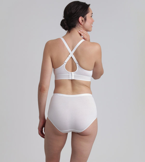 Playtex Non-wired Bra In White Feel Good Support Cotton