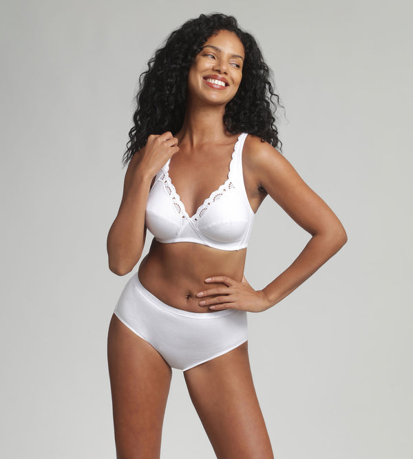 Playtex Non-wired Bra In White Cotton Support