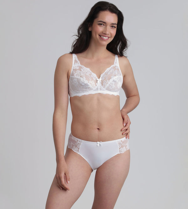 Playtex Non-wired Bra In White Essential Elegance