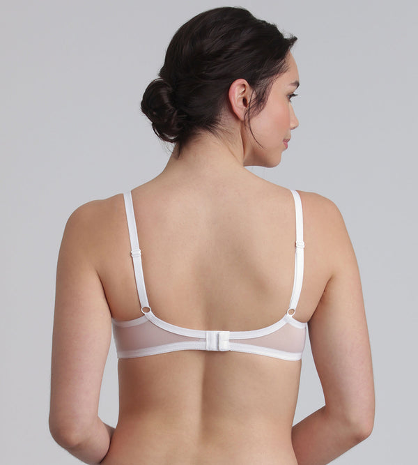 Playtex Underwired Bra In White Essential Elegance