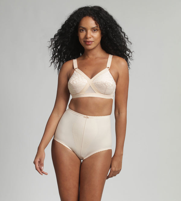 Playtex Shaping Girdle In Beige I Can't Believe It's A Girdle