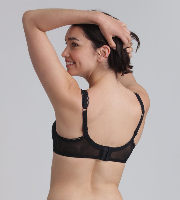 Playtex Underwired Bra In Black Recycled Classic Lace Support