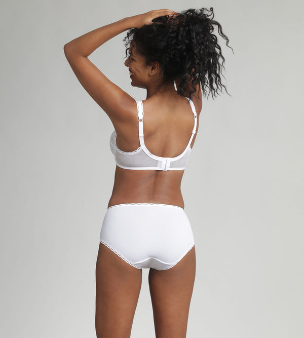 Playtex Underwired Bra In White Recycled Classic Lace Support