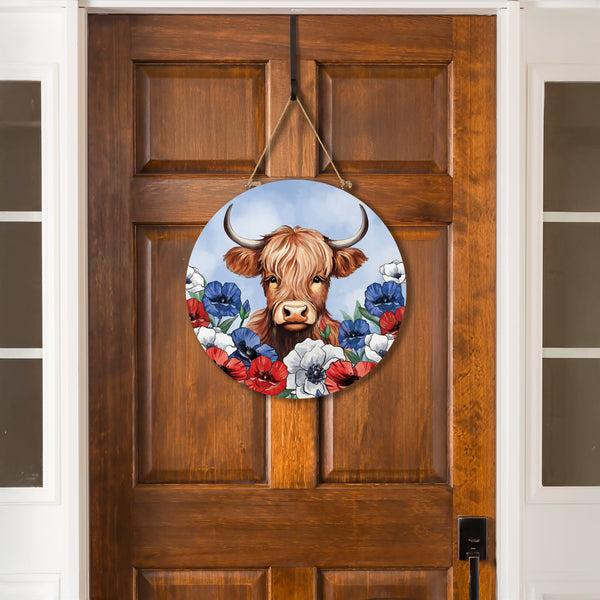 plow & hearth American Classic Highland Cow Wood Door Décor 18"