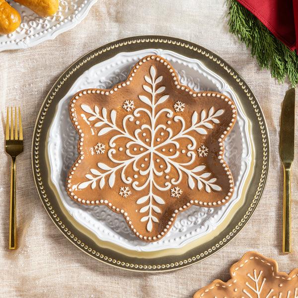 plow & hearth Baking Spirits Bright Gingerbread Snowflake Shaped 9" Embossed Ceramic Salad Plate Set of 4
