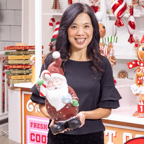 Plow & Hearth Baking Spirits Bright Santa LED Garden Statue