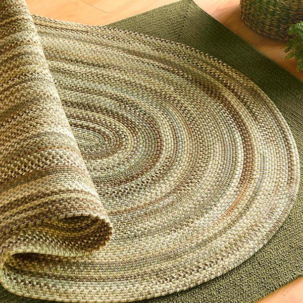 plow & hearth Bear Creek Oval Braided Wool Blend Rug 4' x 6'