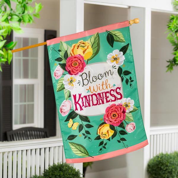 plow & hearth Bloom with Kindness Applique House Flag