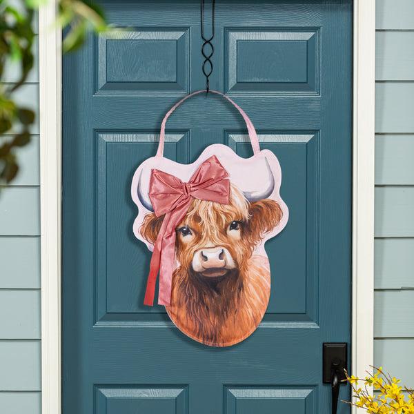 plow & hearth Blossom The Bowtiful Highland Cow Door Decor