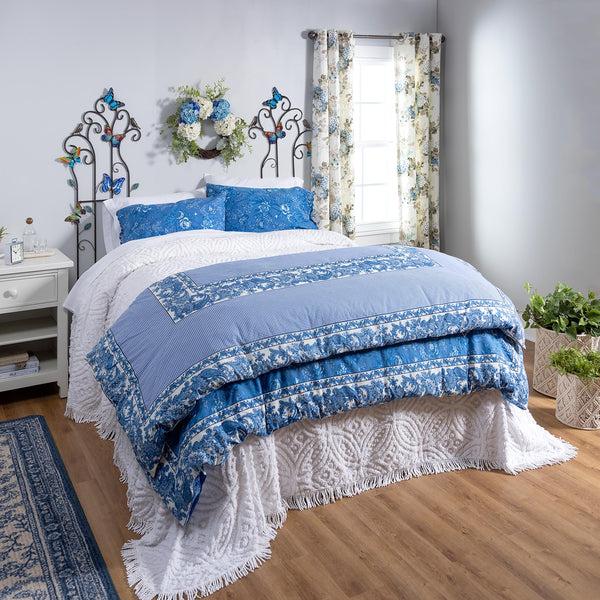 Plow & Hearth Blue And White Faux Hydrangea Wreath With Greenery