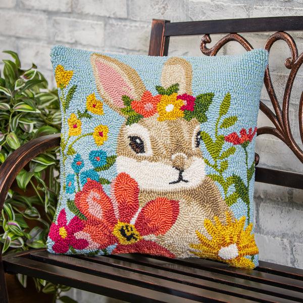 plow & hearth Bunny Blooms Floral Indoor/Outdoor Hooked Pillow 18"x18"