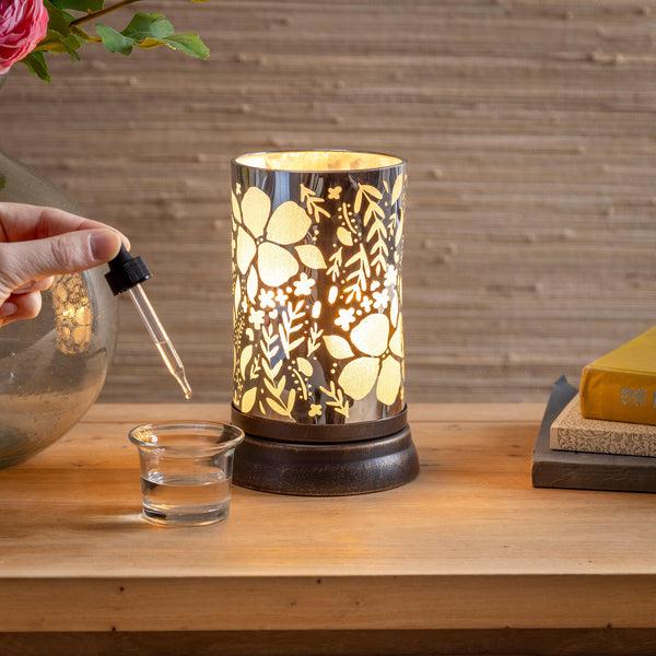 Plow & Hearth Bunny Blooms LED Table Decor Aromatherapy Oil Warmer Floral 7"H