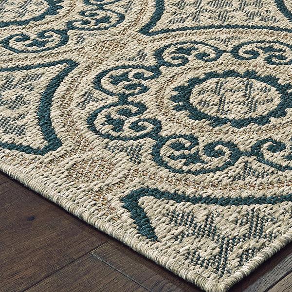 plow & hearth Cambridge Circles Indoor/Outdoor Rug 6'7" x 9'2"