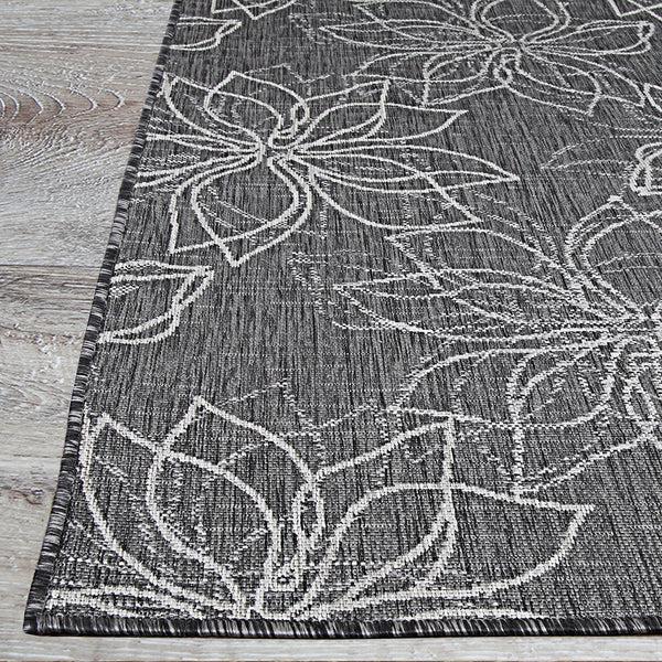 Plow & Hearth Charm Botanical Ash Indoor/Outdoor Area Rug