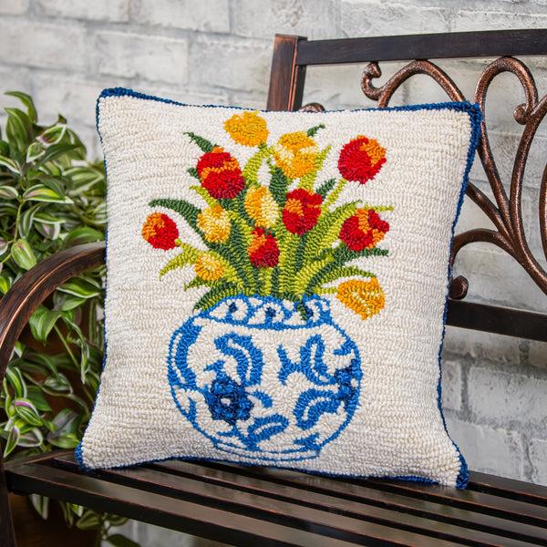 plow & hearth Chinoiserie Bloom Tulip Indoor/Outdoor Hooked Pillow 18"x18"