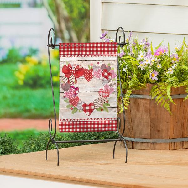 plow & hearth Country Heart Wreath Burlap Garden Flag