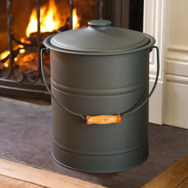 plow & hearth Deluxe Galvanized Ash Bucket with Handle Lid and Double-Layer Bottom