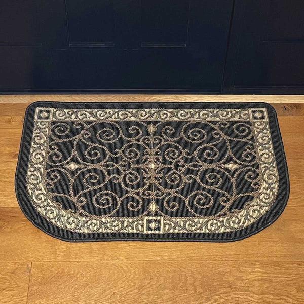 Plow & Hearth Eastly Midnight Polypropylene Rug 23"x36"