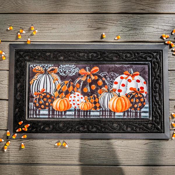 plow & hearth Elegant Patterned Pumpkins Sassafras Switch Mat