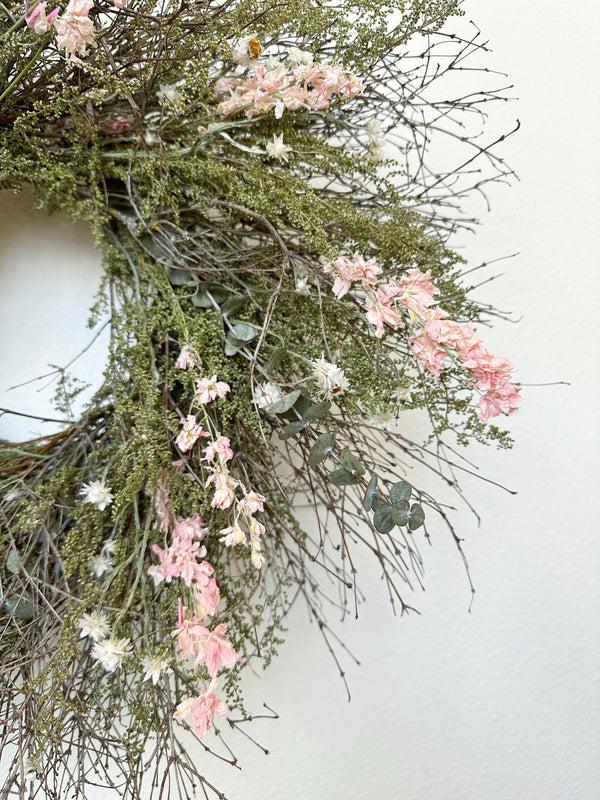 Plow & Hearth Eucalyptus And Sweet Annie Floral Dried Wreath