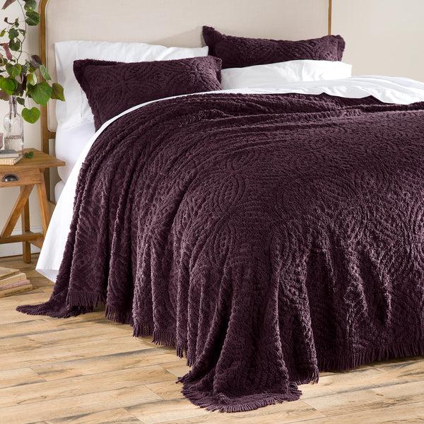 Plow & Hearth Full Wedding Ring Tufted Chenille Bedspread