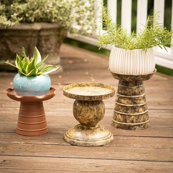plow & hearth Garden of Wonder Plant Stand Multi-Color Metal Riser Set of 3
