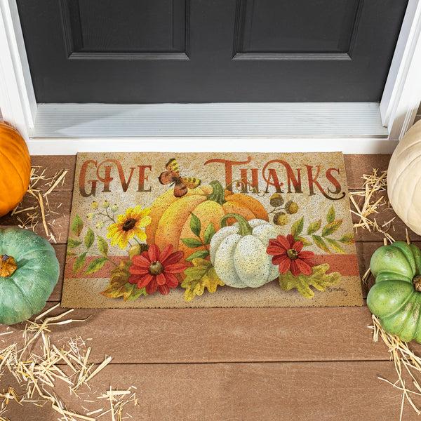 plow & hearth Grateful Gatherings PVC Trapper Mat "Give Thanks" 28"x16"