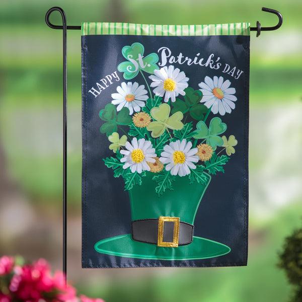 plow & hearth Happy St. Patrick's Day Floral Hat Applique Garden Flag