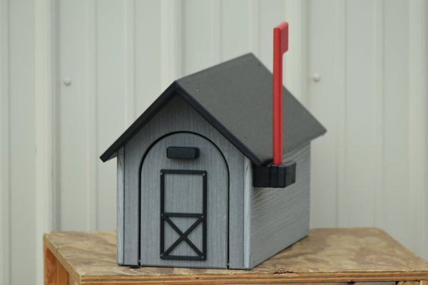 Plow & Hearth Heavy Duty Handcrafted Poly USPS Mailbox