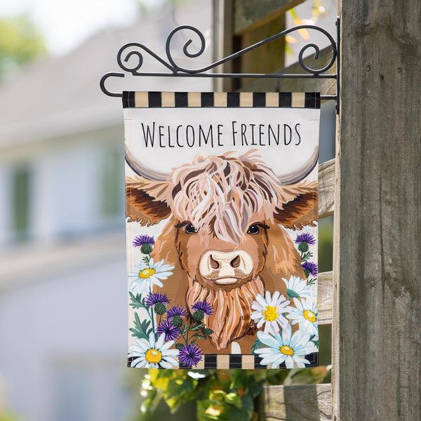 plow & hearth Highland Cow Welcome Friends Applique Garden Flag