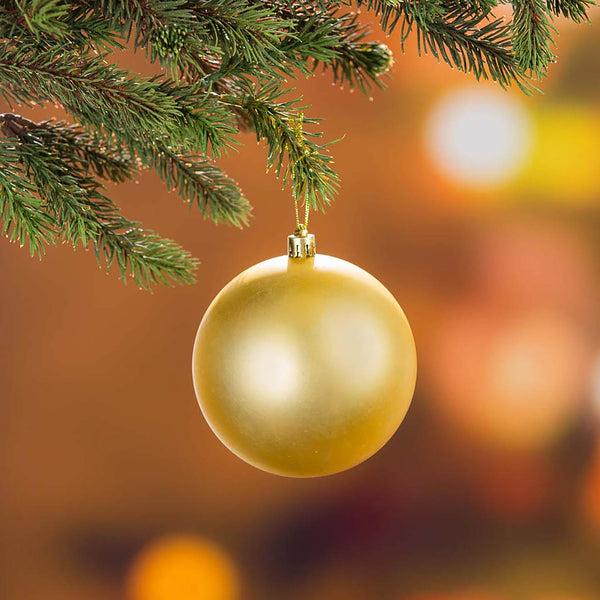 Plow & Hearth Holiday Traditions Complete Christmas Tree Kit With 250 Lights And 140 Decorations 7½'H