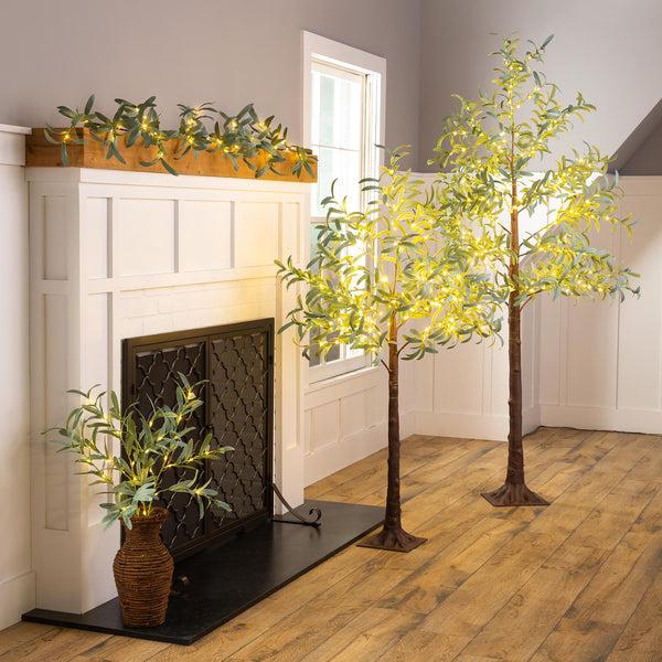 Plow & Hearth Indoor/Outdoor Battery-Operated Lighted Olive Branches Set Of 2