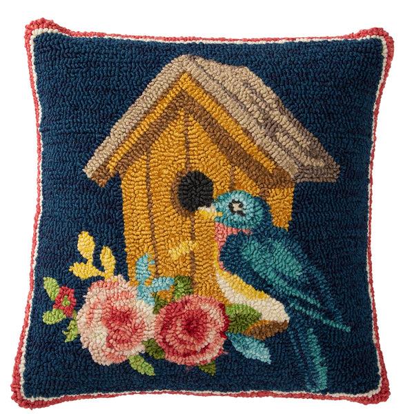 plow & hearth Indoor/Outdoor Birdhouse Hooked Polypropylene Throw Pillow