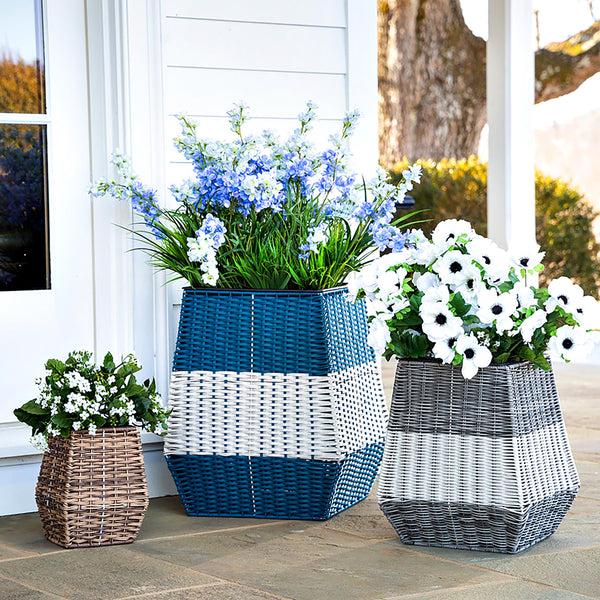 plow & hearth Indoor/Outdoor Coastal Wicker Planters Set of 3