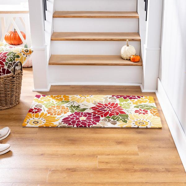plow & hearth Indoor/Outdoor Fall Florals Polypropylene Accent Rug 24"x42"