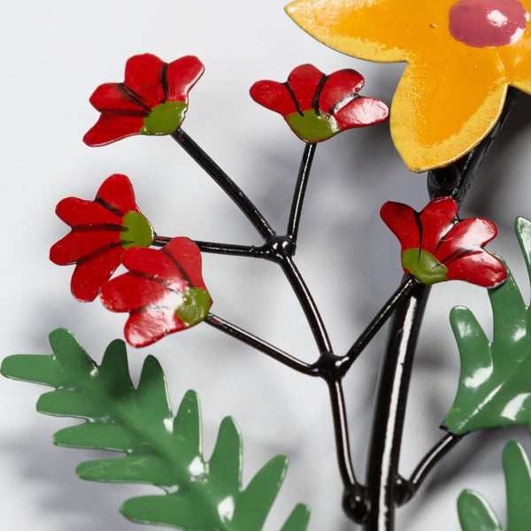 Plow & Hearth Indoor/Outdoor Floral And Berry Metal Wreath