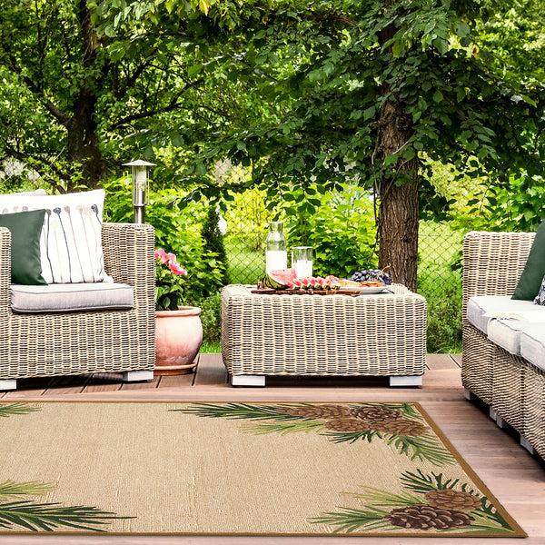 plow & hearth Indoor/Outdoor Forest Lake Border Rug 5' x 7'6"