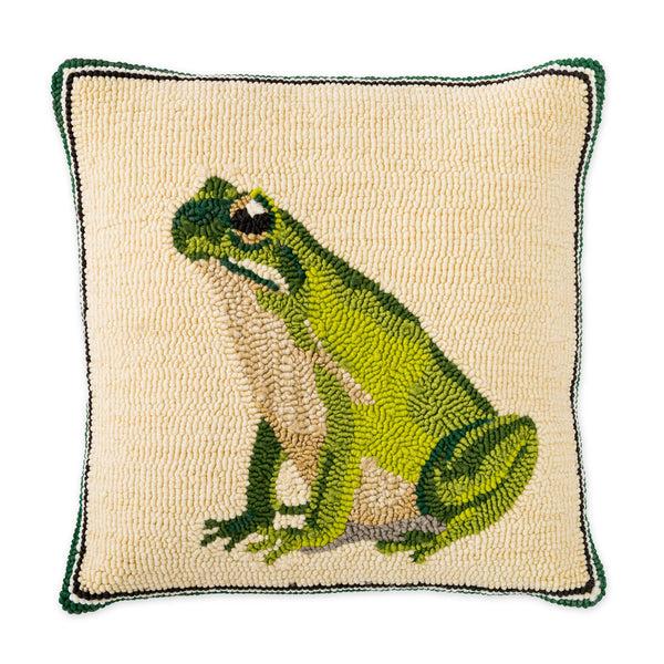 Plow & Hearth Indoor/Outdoor Frog Hooked Throw Pillow 18"x18"