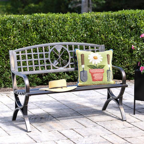 plow & hearth Indoor/Outdoor Garden Tools Hooked Polypropylene Throw Pillow