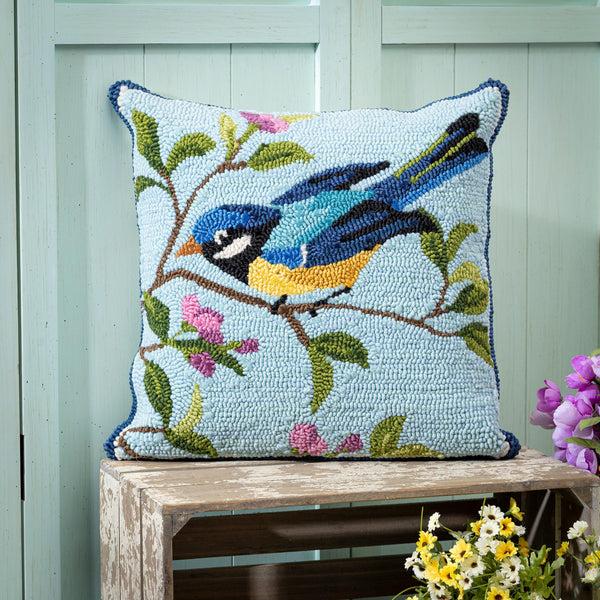 plow & hearth Indoor/Outdoor Hooked Polypropylene Birds in Branches Throw Pillow 18"x18"