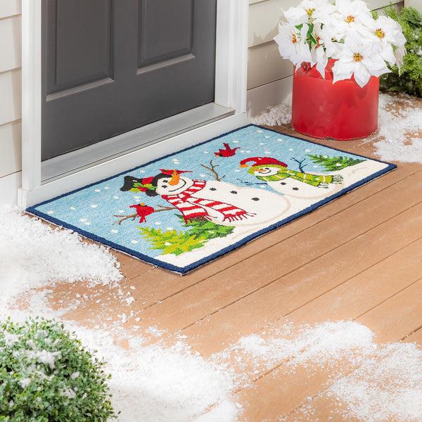 plow & hearth Indoor/Outdoor Hooked Rug Snowman With Friends Polypropylene 24"x42"