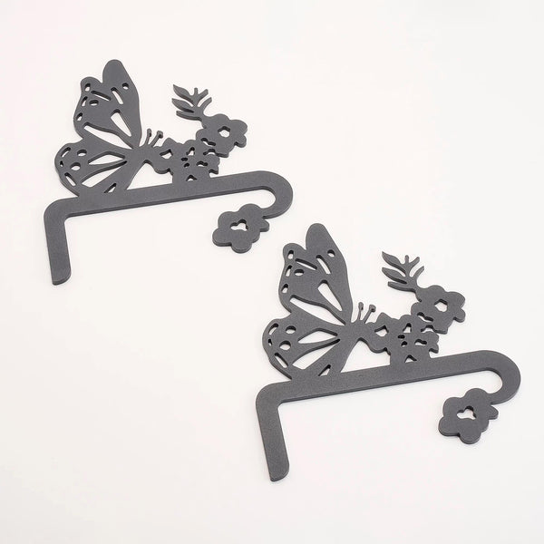 plow & hearth Indoor/Outdoor Laser Cut Metal Hangers Set of 2